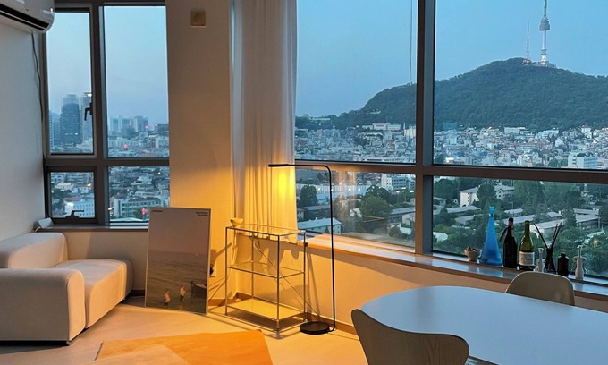 Namyeong-dong Apartamento | Center of Seoul,Namsan Suite loft with two floors