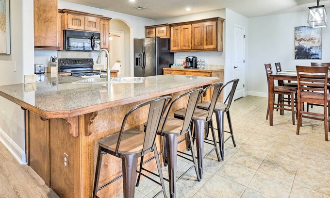 Centerton Casa | Centerton Home w/ Patio ~ 6 Mi to Bentonville
