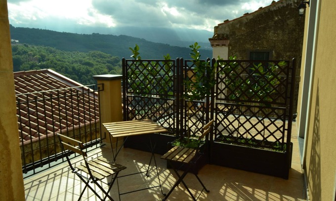 Rovittello Casa | Cento Tarì Guest House