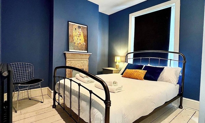 Hereford Casa | Central 2BR I Pets I Parking