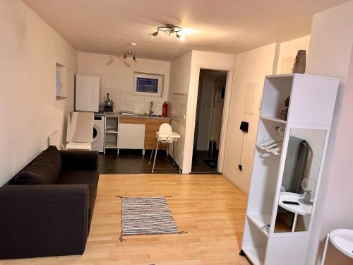 Oberturkheim Apartamento | Central 30 sqm apt Obertürkheim