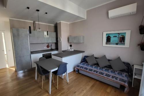 Saragozza-Porto Apartamento | Central and Cosy Apartament