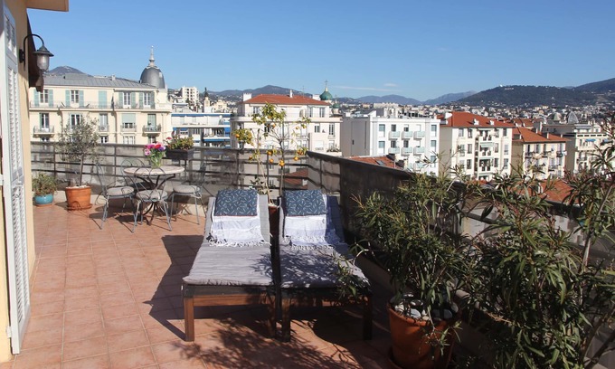 Le Piol Apartamento | Central apartment-60m2 terrace and parking!