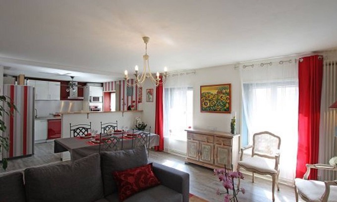 Remiremont Apartamento | Apartamento confortable en el corazón de Remiremont, cerca del centro y comodidades
