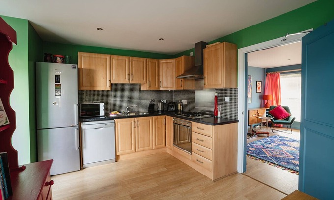 Belfast Apartamento | Central Belfast Apartments: Unique Retreat in the East