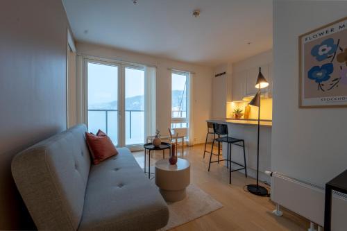 Gamle Oslo Apartamento | Central by Oslo S & Opera Balcony & Morning Sun