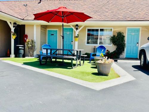 Cayucos Hotel | Central Coast Inn Cayucos