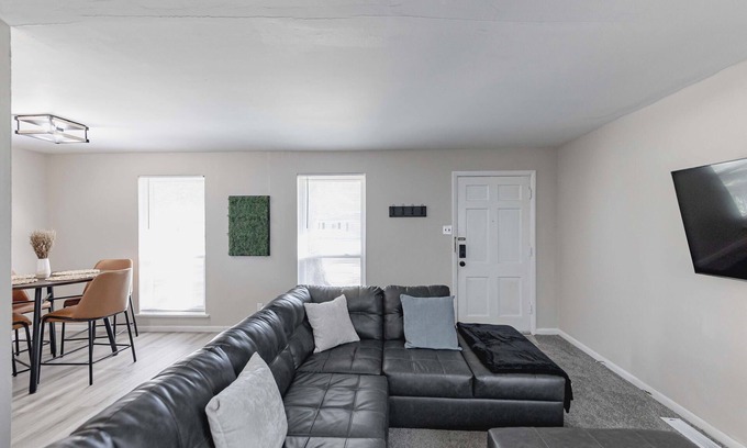 Airport Township Casa | Central, Convenient and Cozy 2BR, 1B Home in a Quiet St. Louis Neighborhood.