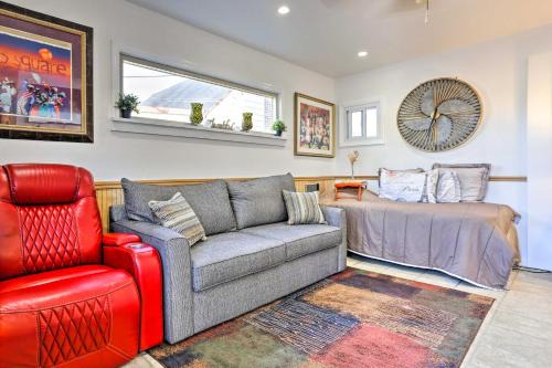 Elmont Casa | Central Elmont Studio with Great Outdoor Space!
