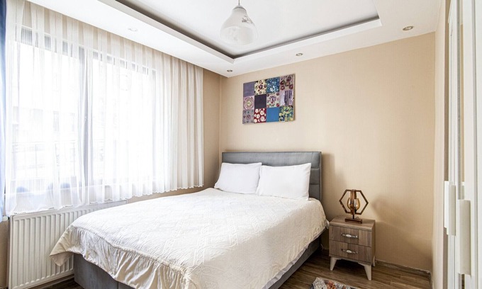 Mecidiyekoy Apartamento | Modern Studio Flat Close to Profilo Shopping Mall