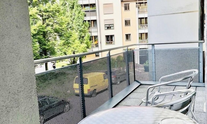 Nuremberg Old Town Apartamento | Dúplex de 3 dormitorios cerca de la FEWO Kaiserburg / WLAN