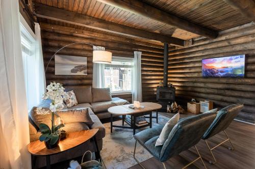 Regional District of Nanaimo Chalet De Esquí | Central Island Cabin, Perfect Base for Exploring
