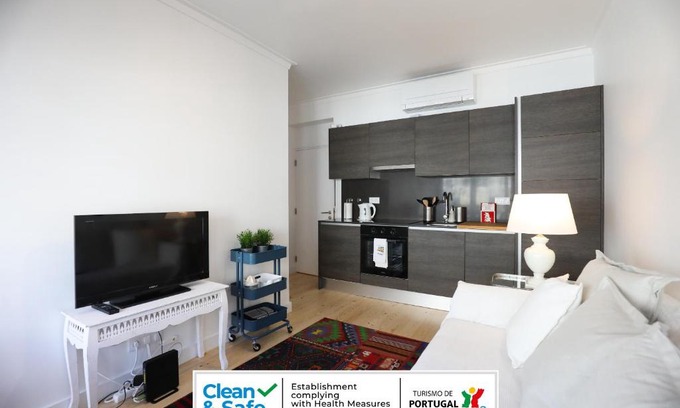 Sao Sebastiao da Pedreira Apartamento | Central Lisbon Luxury Apartment