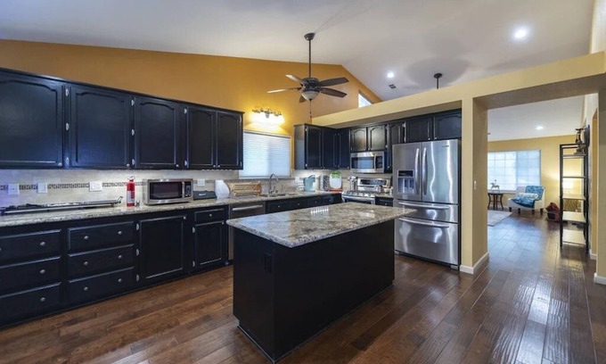 Blue Oak Terrace Revised Villa | Central Location 4BR w/ Arcades & Spacious Parking