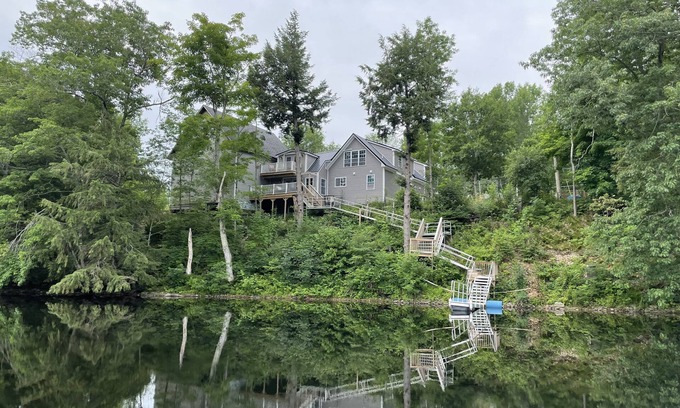 Hartland Apartamento | Central Maine Waterfront