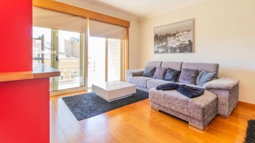 Senhora da Hora Apartamento | Central Matosinhos Apartment by Unique Hosts
