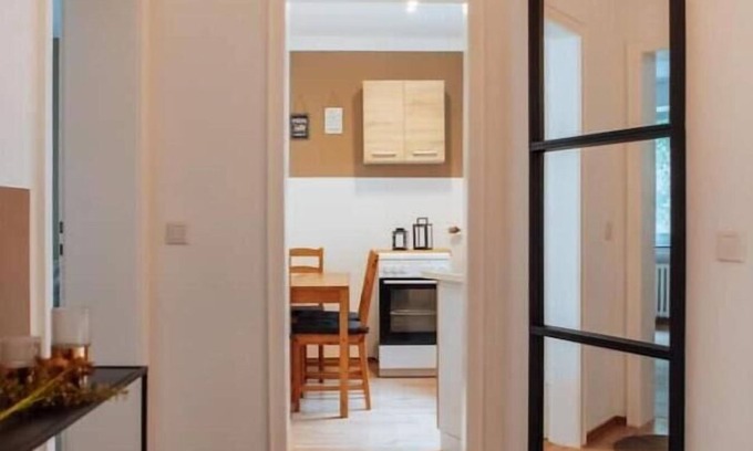 Huttrop Apartamento | Central & Modern Wifi Netflix City up to 5 Person