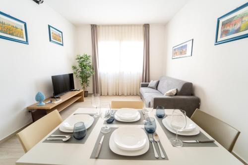 Corso dei Mille - Sant'Erasmo Apartamento | Central Station Apartment 24