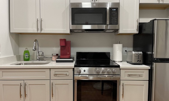 Everett Apartamento | Central studio apartment in Everett