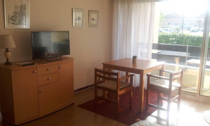 Saint-Paul-les-Dax Condominio | Central T1 apartment for cures and short stays - Private paking