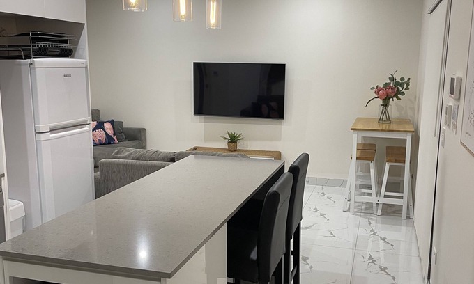 Villawood Casa | Central to all of Sydney’s famous attractions.