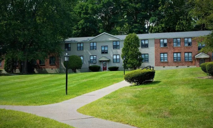 Albany Apartamento | Centrally Located 10 mins from Airport, Downtown and Malls Apartment.
