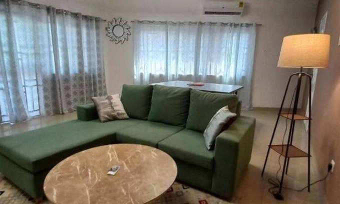 Asylum Down Apartamento | Centrally Located 2-bedroom apartment at Asylum Down -Accra with WiFi, AC.