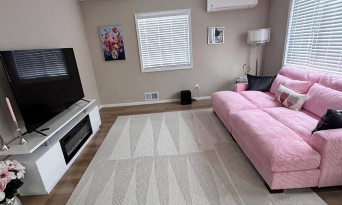 Bismarck Casa | Centrally Located 2 King Bed 2 Bath