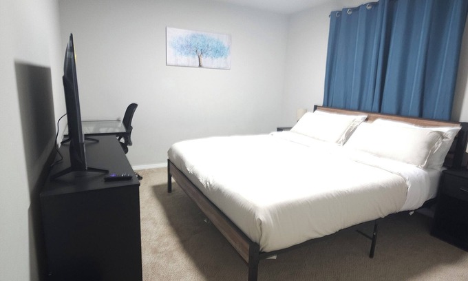 Spokane Casa | Centrally located Comfort Bedroom designed to deliver tranquility and relaxation