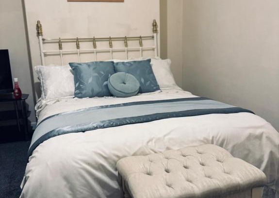 Leeds Casa | Centrally located Double Bedroom in Leeds