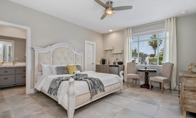 Orlando Casa | Centrally Located Guest Suite Retreat