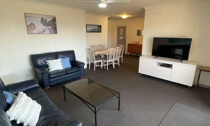 Tuncurry Apartamento | Centrally located Tuncurry unit.