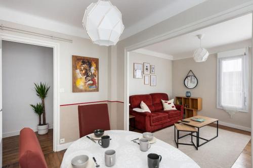Downtown Apartamento | Centre-ville et proche hôpital Morvan/T3 lumineux