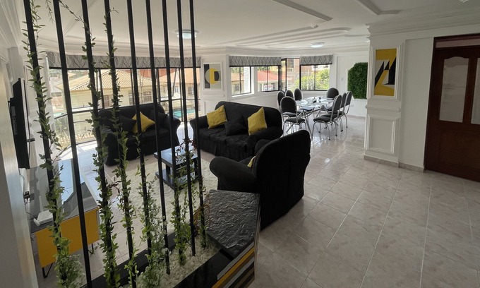 Cochabamba Apartamento | Centrico Amplio Y Comodo Apartamento Cbba