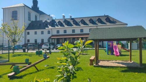 Wegrow Hotel | Centrum Dialogu Kultur