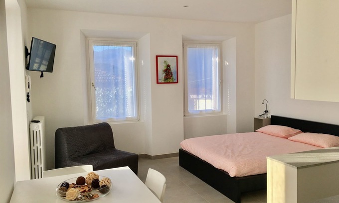 Pettenasco Apartamento | Cesira casa con gran jardín en el lago de Orta