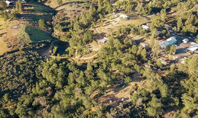 Pinehurst Apartamento | CG04 Large 25X40 ft. Campsite/Shower - Kings Canyon & Sequoia NP