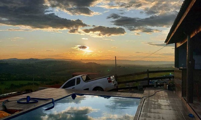 Sao Sebastiao do Paraiso Casa | Chácara Aconchegante no Interior de Minas Gerais com Vista Incrível