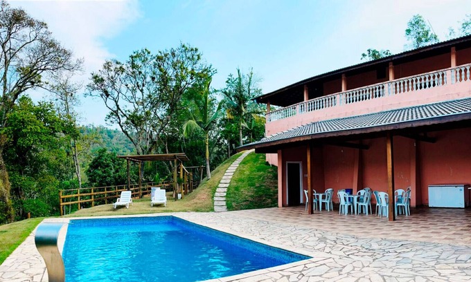 Santa Isabel Casa | Chácara com piscina e churrasq em Santa Isabel/SP
