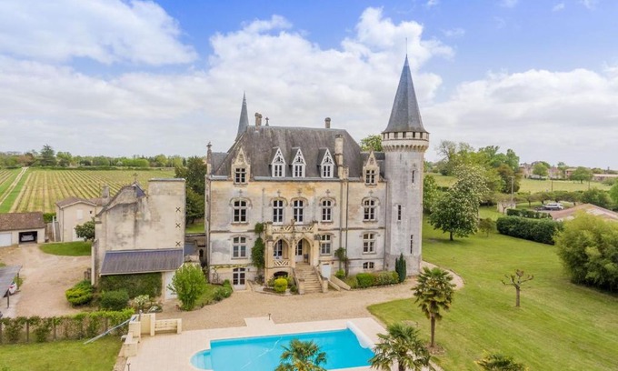 Blaye Cama Y Desayuno | Château Borgeat de Lagrange - privatisation