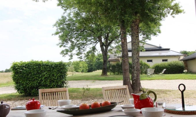 Saint-Martin-de-Laye Casa | Château Malfard - Petit Verdot