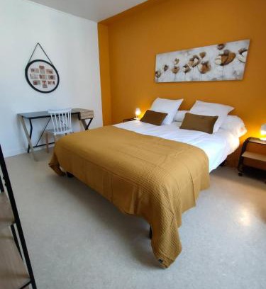 Saint-Amand-en-Puisaye Apartamento | Château, poteries, vins et randonnées 2