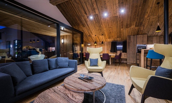 St. Valentin auf der Haide Chalet De Esquí | Chalet 'Chalet Ortles' con vistas al lago, terraza privada y Wi-Fi