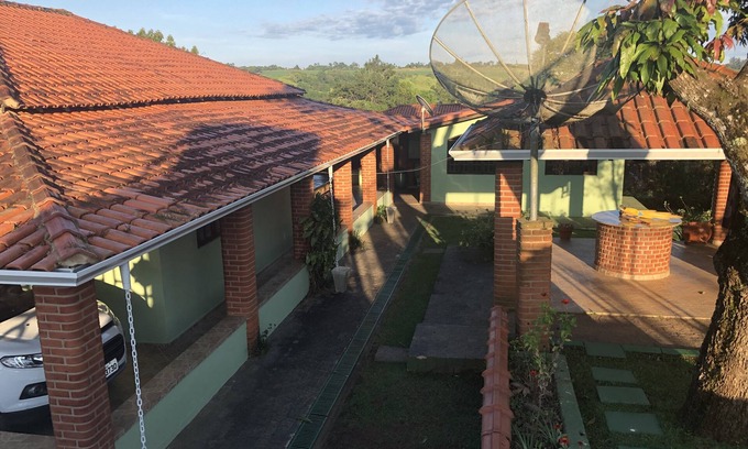 Salto de Pirapora Casa | Granja en Pirapora SALTO CON PISCINA