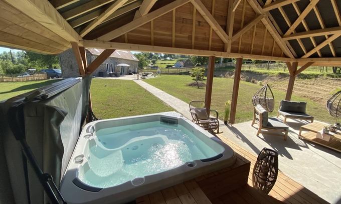 La Chaise-Baudouin Cabaña | Vivienda · La Chaise-Baudouin · ★4,0 · 7 dormitorios · 11 camas · 5 baños
