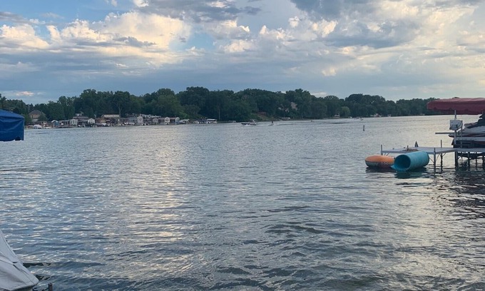 Channel Lake Casa | Chain O Lakes Lake Front Channel Lake
