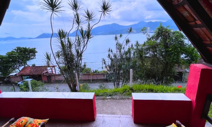 Mambucaba Casa | Chalé Aconchegante com Linda Vista em Angra Dos Reis, com Acesso ao Mar
