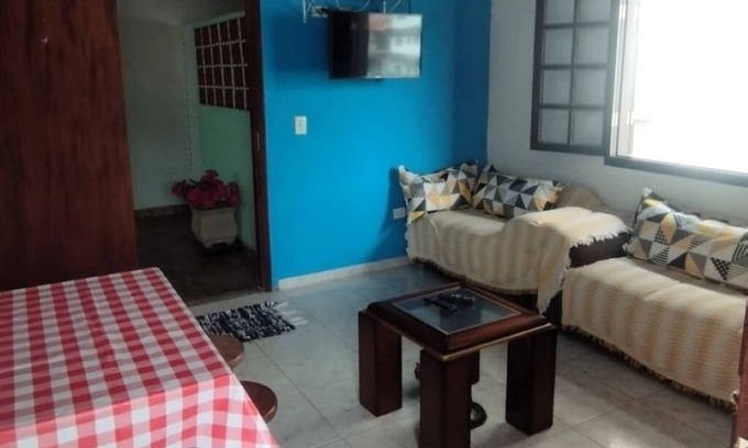 Maranduba Chalet De Esquí | Chalé com Vista Para Montanha a 50 Metros da Praia da Maranduba - Ubatuba