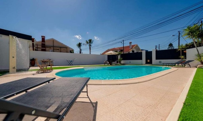 Seixal Casa | Chalé da Lala