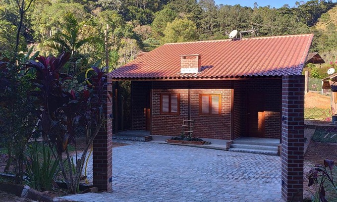 Centro Chalet De Esquí | Chalé do Bosque